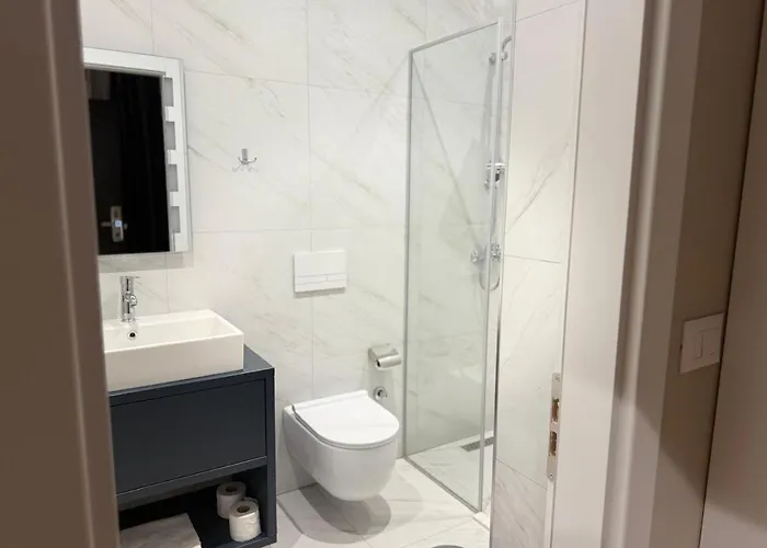 Vh Eurostar Center 2 Congress & מלון 4*
