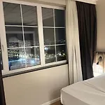 Vh Eurostar Center 2 Congress & Hotel 4*