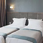 Hotel Vh Eurostar Center 2 Congress & 4*
