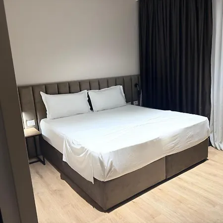 Vh Eurostar Center 2 Congress & 4*