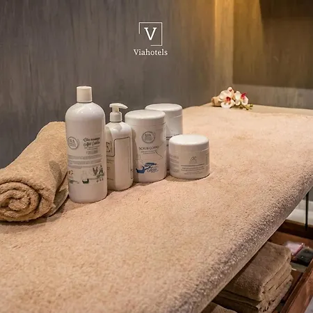 Vh Eurostar Center 2 Congress & מלון 4*