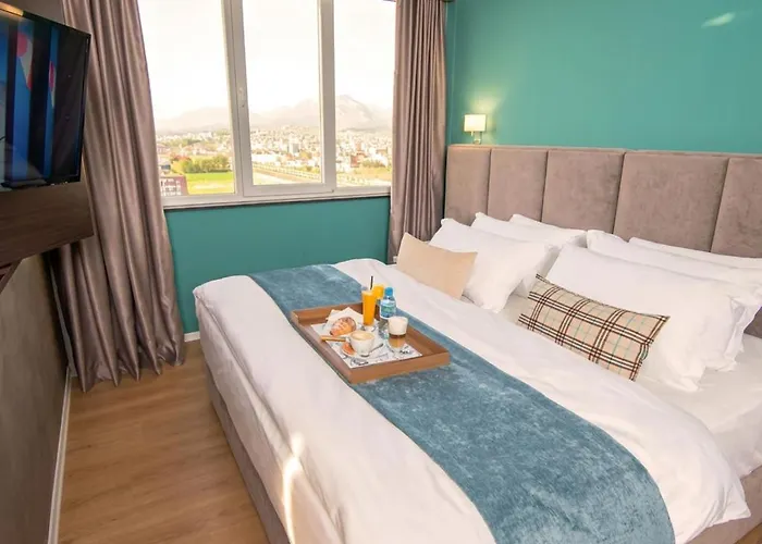 Vh Eurostar Center 2 Congress & 4*